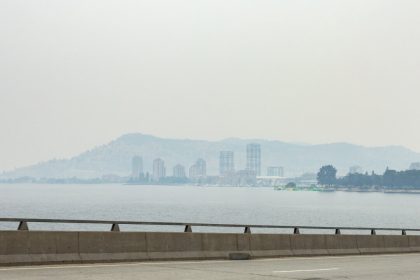 bc-giving-out-free-n95-masks-as-wildfire-smoke-hangs-over-interior