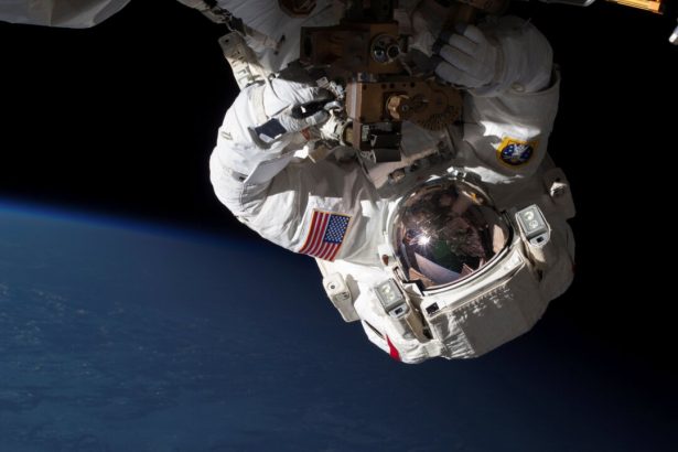 historic-space-walk-97:-france’s-first-female-spacewalker-and-nasa-antenna-upgrades