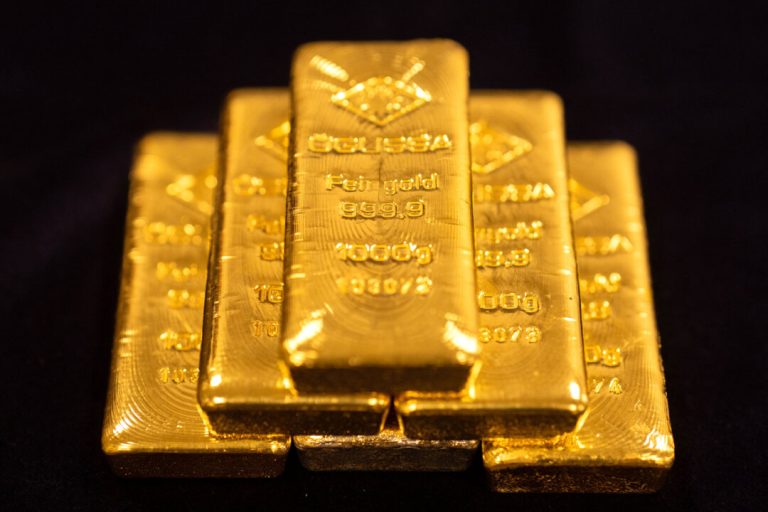gold-prices-surge-to-highest-level-in-more-than-3-months