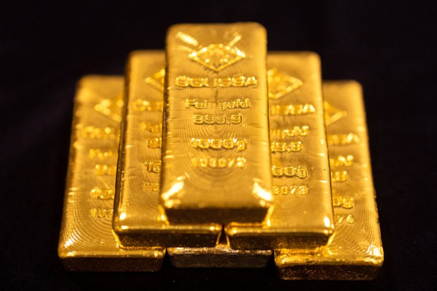 gold-prices-surge-to-highest-level-in-more-than-3-months