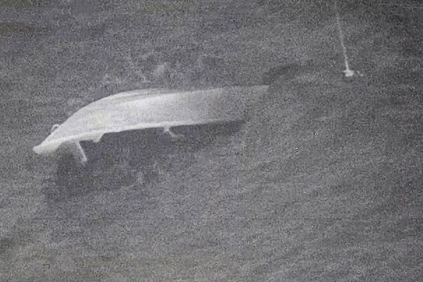3-people-detained-after-alleged-drug-boat-capsizes