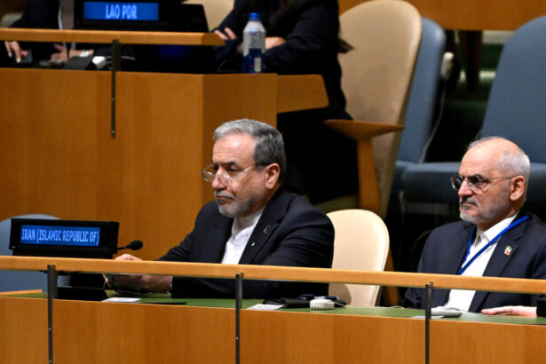 iran-proposes-7-day-plan-to-restart-nuclear-talks,-open-strait-of-hormuz
