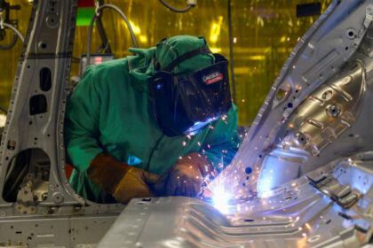 us-needs-to-fill-1.7-million-skilled-trade-openings-per-year-through-2035:-report