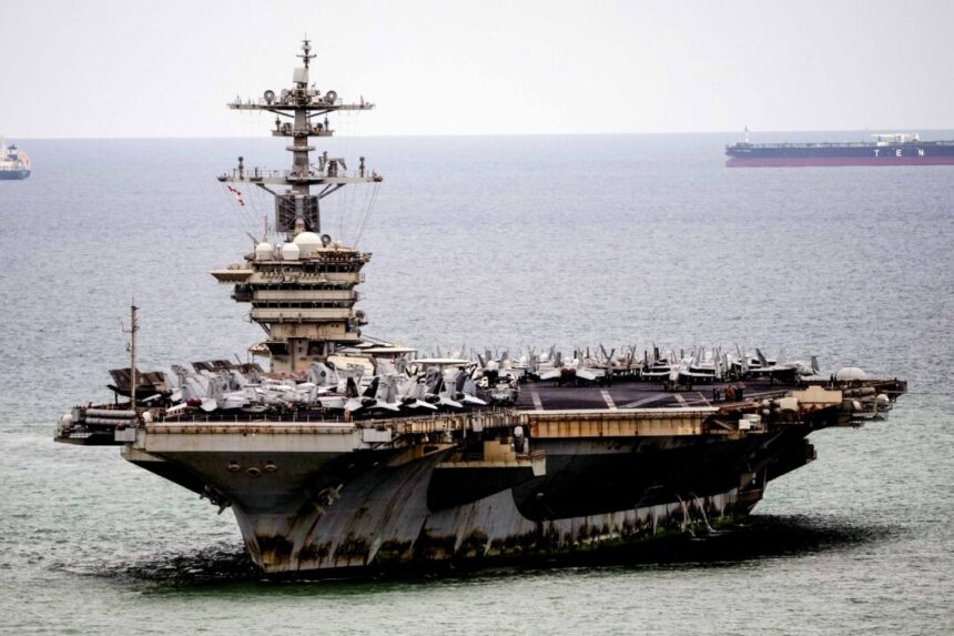 hegseth-presents-lincoln-carrier-group-with-top-unit-award-after-long-deployment