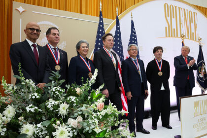trump-honors-tech-leaders-with-nation’s-top-awards-in-science-and-technology