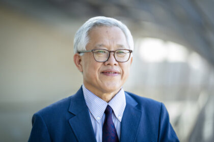 freed-chinese-pastor-honored-with-lantos-prize-for-defending-religious-freedom