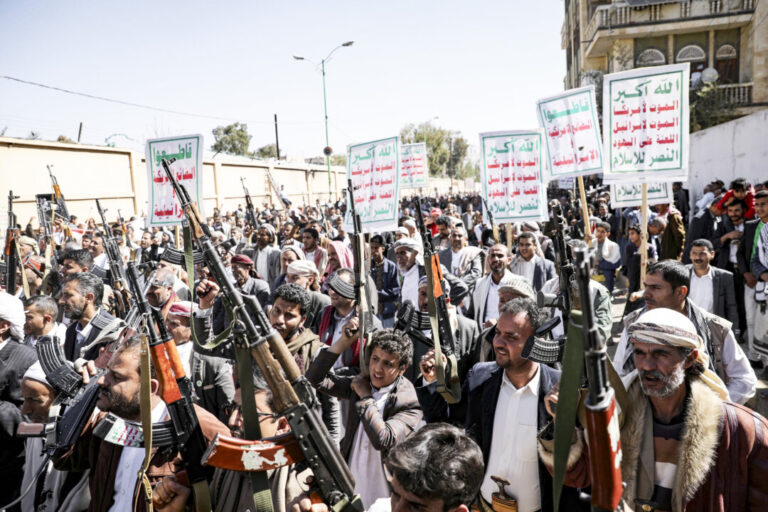 us-embassy-warns-americans-to-reconsider-travel-to-saudi-arabia-amid-houthi-strikes