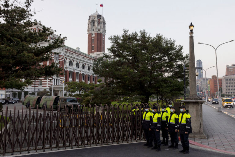 taiwan-indicts-4-over-alleged-leak-of-military-secrets-to-china