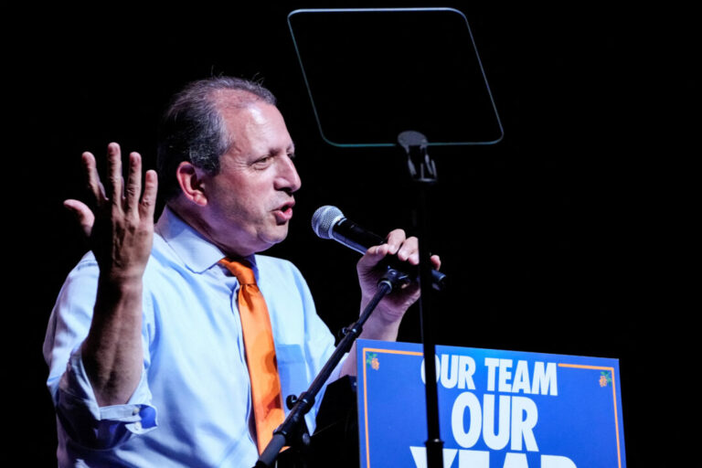 israeli-authorities-detain-new-york-congressional-candidate,-other-activists-in-west-bank