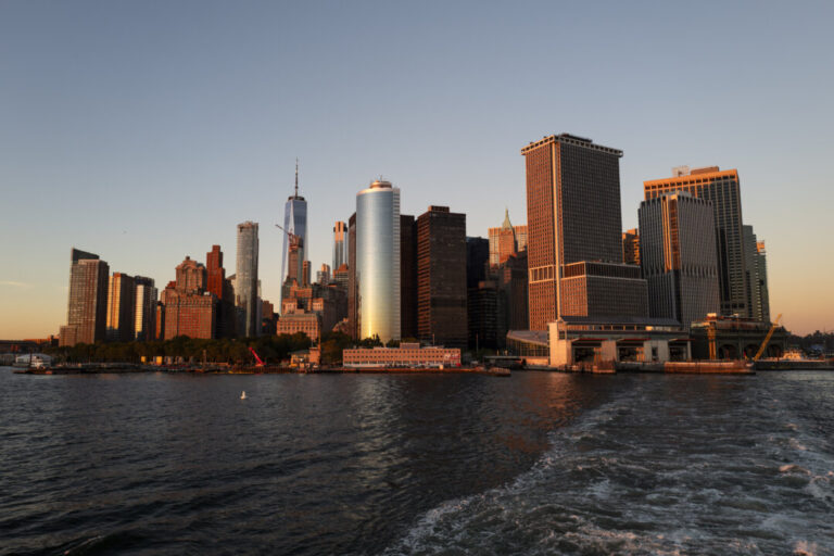 wall-street-law-firm-weil-gotshal-moves-toward-shutdown