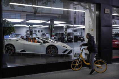 sales-of-imported-luxury-cars-plummet-in-major-chinese-cities:-latest-data