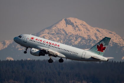 air-canada-flight-attendants-to-picket-at-four-major-airports