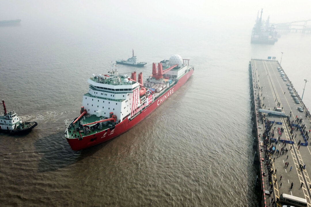 increased-chinese-research-vessel-activity-detected-in-us-arctic,-coast-guard-says