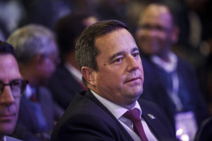 south-african-ministers-brief-media-on-us-tariffs