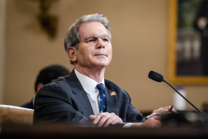 bessent-calls-for-‘fundamental-reset’-of-financial-regulations