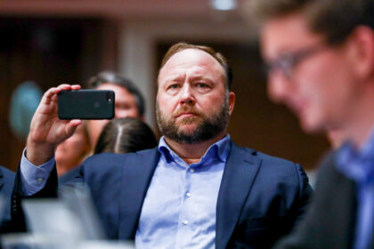 texas-judge-orders-infowars-assets-turned-over-to-receiver-for-sale-to-pay-sandy-hook-families