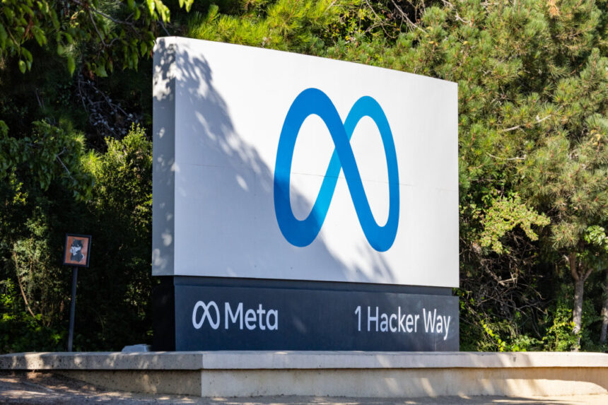 senators-call-for-probe-into-meta-after-news-report-on-ai-conversations-with-children