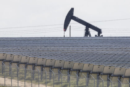 t1-energy,-corning-reach-deal-to-build-american-made-solar-panel-supply-chain