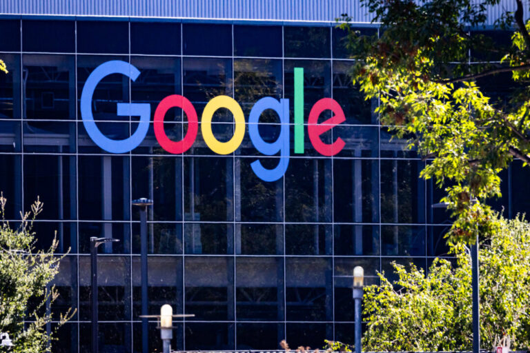 google-faces-$55-million-fine-for-locking-out-rival-search-engines:-accc