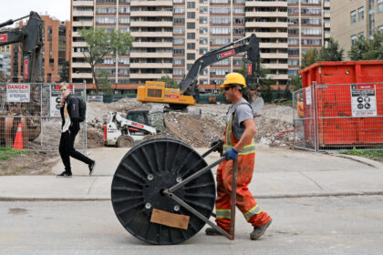 canada’s-housing-market-stable,-ontario’s-slumps:-new-rbc-report