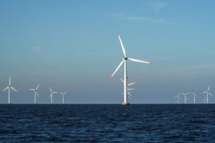interior-department-halts-$1.5-billion-offshore-wind-project-off-rhode-island