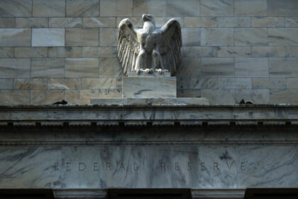 central-banks-do-not-prevent-financial-crises-or-control-inflation