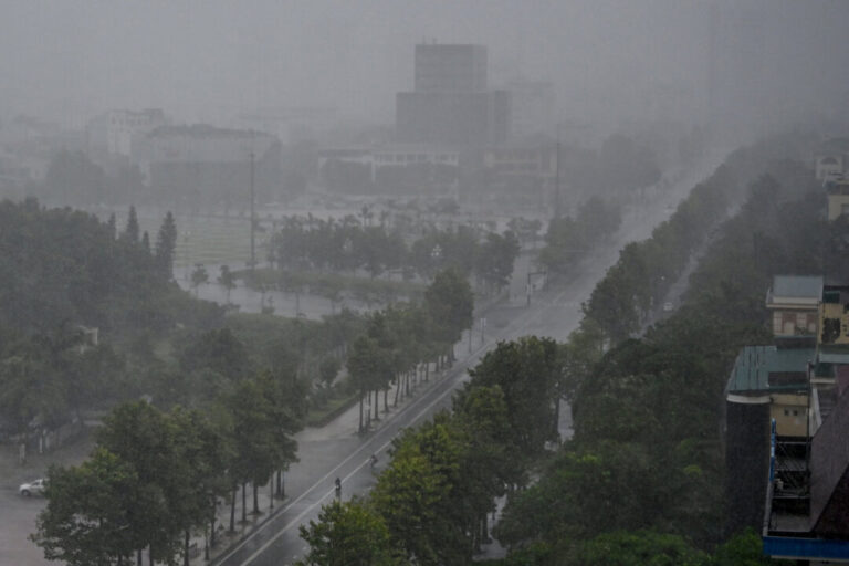 mass-evacuations,-airports-closed-as-typhoon-kajiki-reaches-vietnam