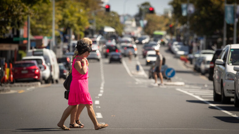 new-zealand’s-economic-growth-forecast-to-outstrip-australia’s