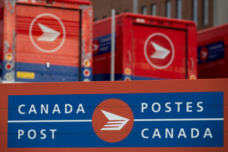 canada-post-announces-largest-single-quarter-loss-of-$407m