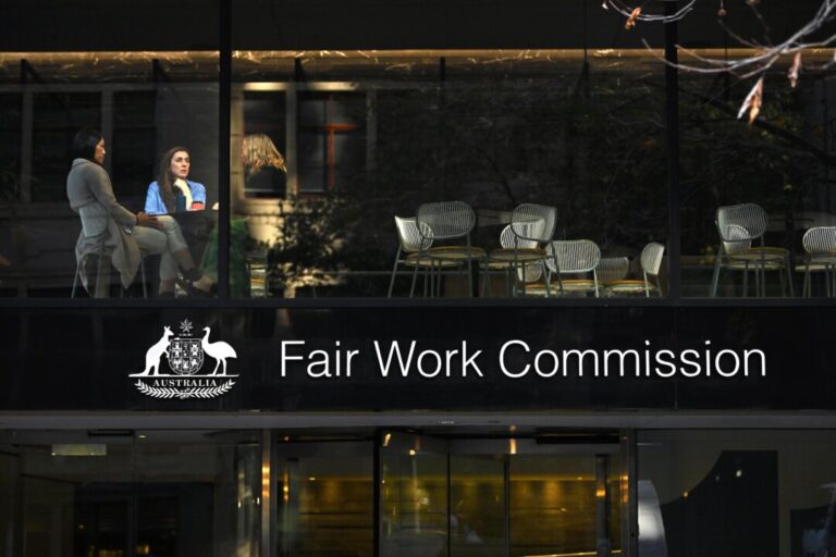 penalty,-overtime-rates-locked-in-for-2.6-million-workers-under-new-fair-work-law
