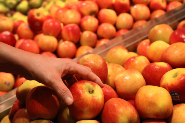 australia’s-cost-of-living-rises-2.8-percent-in-the-year-to-july,-statistics-says