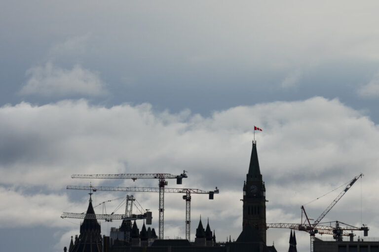 federal-government-posts-$3.3-billion-deficit-from-april-to-june