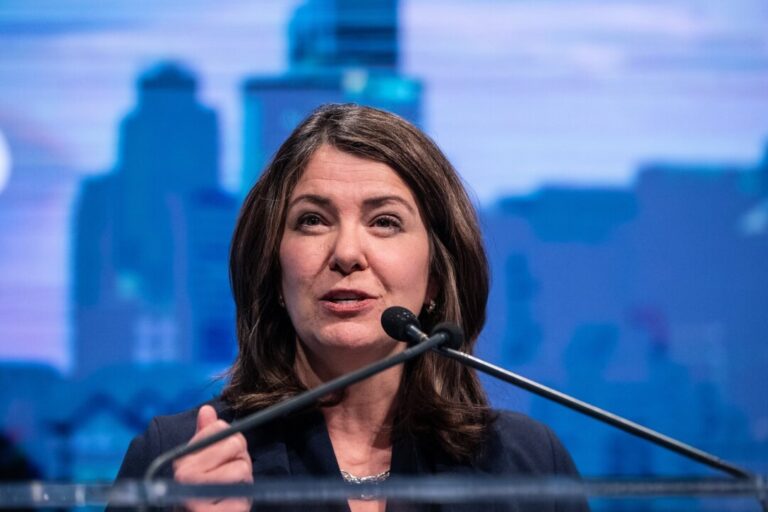 alberta-rolls-out-digital-wallet-to-replace-paper-health-cards,-store-government-documents
