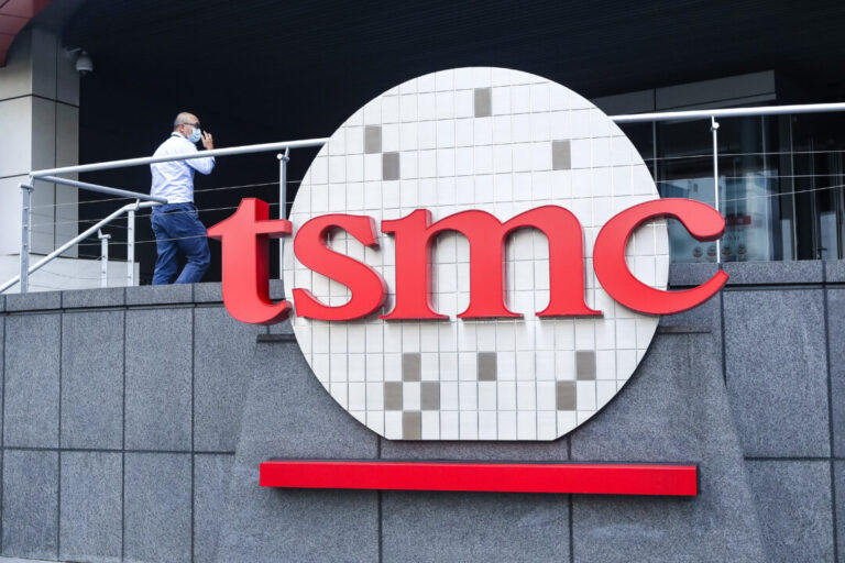 us-government-revokes-tsmc’s-waiver-to-ship-semiconductor-equipment-to-china