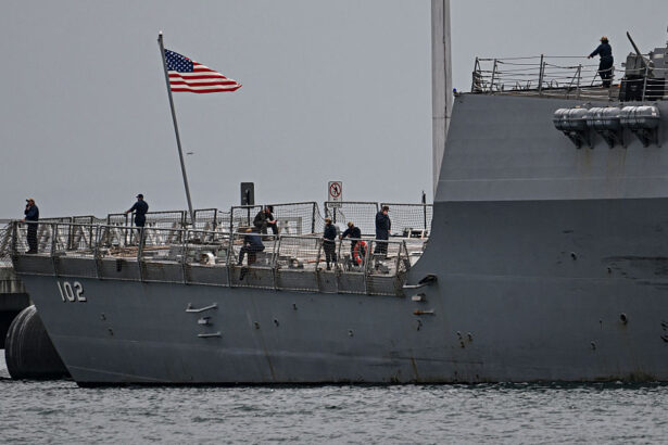 us-forces-strike-suspected-drug-boat,-11-tren-de-aragua-members-killed:-trump