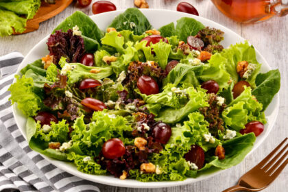 mediterranean-diet-may-shield-those-at-highest-risk-for-dementia