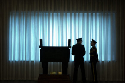 china-awarded-2,800-military-ai-contracts,-many-to-private-sector:-report