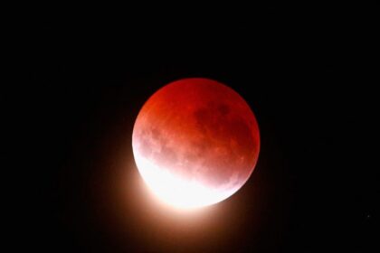 stunning-blood-moon-eclipse-seen-in-multiple-countries-2025