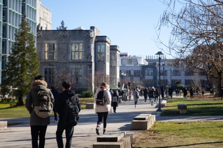 37%-of-right-leaning-canadian-university-students-fear-reprisal-for-sharing-honest-opinions-in-class:-poll