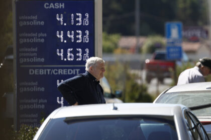 americans-to-pay-less-at-pump-in-coming-months,-more-for-power-in-coming-years:-report