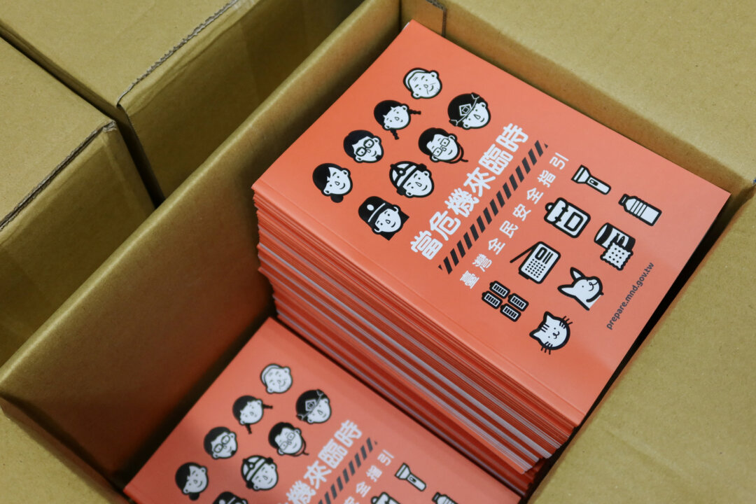 taiwan-releases-new-civil-defense-handbook-amid-china’s-military-threat