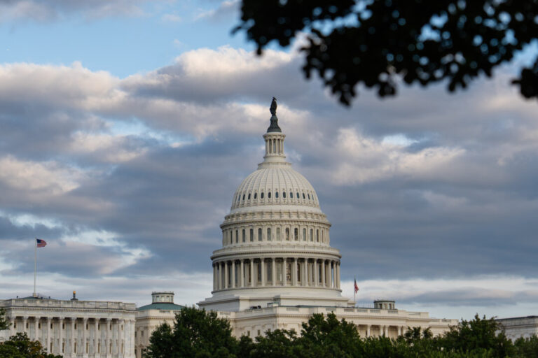 house-advances-stopgap-funding-bill-to-avoid-government-shutdown