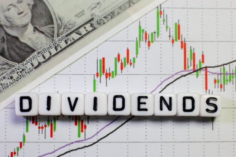 the-surprising-truth-about-dividend-growth-stocks