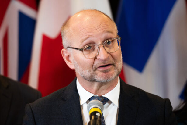 top-trudeau-era-cabinet-members-to-be-given-diplomatic-positions:-reports