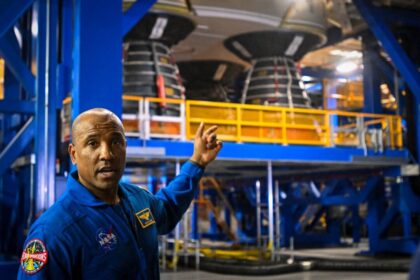 artemis-ii-could-launch-moon-flyby-mission-early-february-2026,-nasa-says