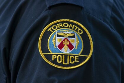 man-injured-after-confronting-alleged-car-thieves:-toronto-police