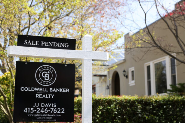us-pending-home-sales-rise-4-percent-in-august,-reversing-july-decline