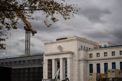 trump-says-warsh-and-hassett-are-his-top-picks-to-lead-the-fed