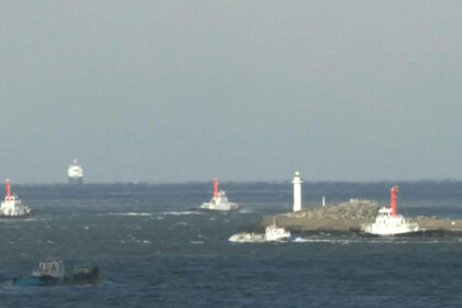 6.7-magnitude-earthquake-causes-small-tsunami-waves-off-northeastern-japan