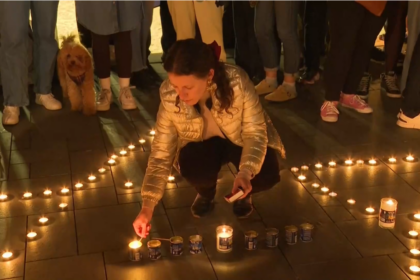 candlelight-vigil-held-in-tel-aviv-for-sydney-shooting-victims